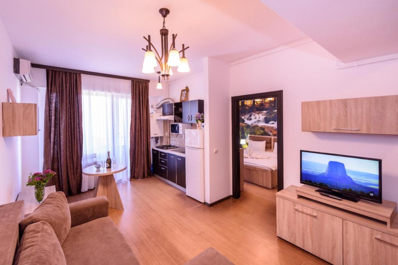 Appartamento Theo Summerland Seaview Mamaia Esterno foto
