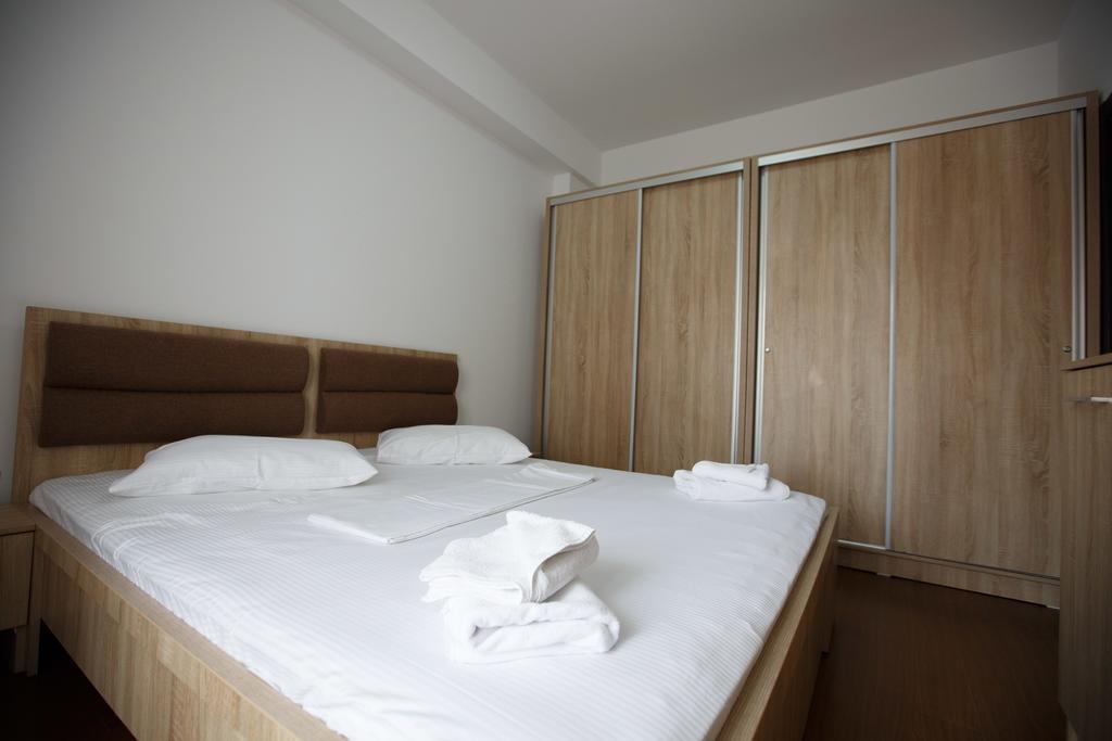 Appartamento Theo Summerland Seaview Mamaia Esterno foto